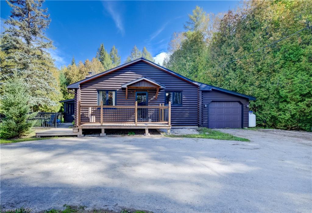 775415-highway-10-markdale-ontario-40867029