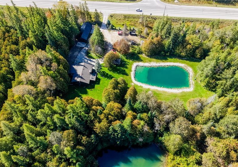 775415-highway-10-markdale-ontario-40867029