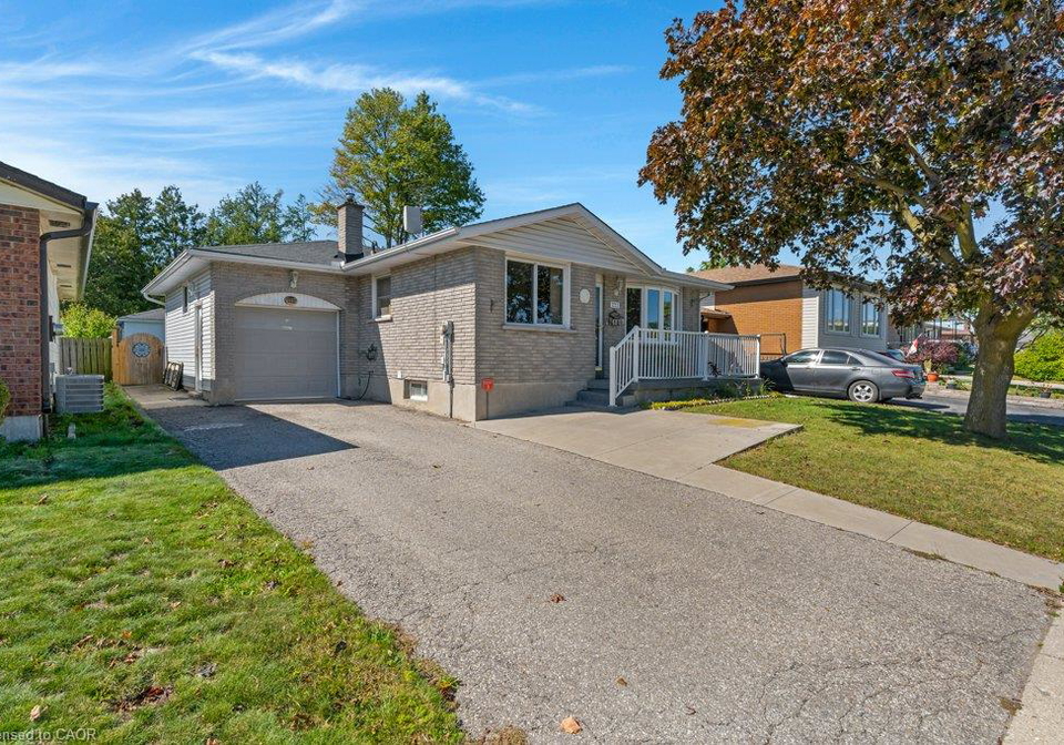 222-thunderbird-drive-cambridge-ontario-40867030