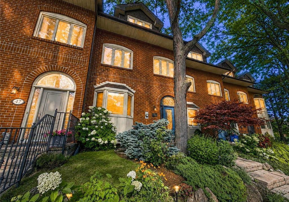 45-tradewind-drive-oakville-ontario-40867036