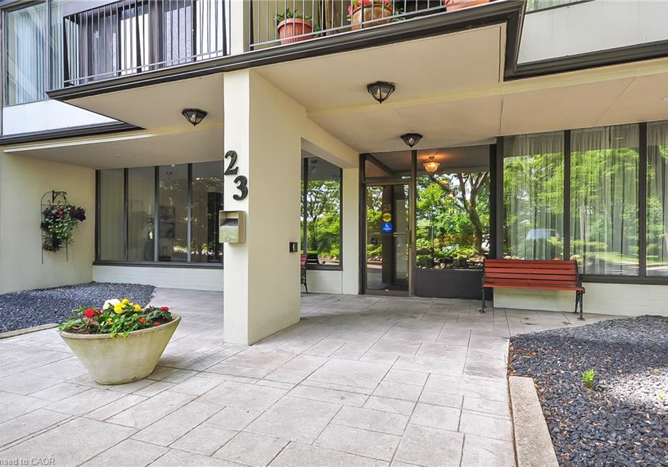 23-woodlawn-road-e-guelph-ontario-40867057