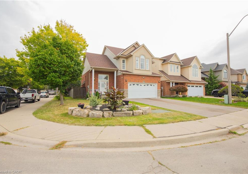 73-appleblossom-drive-hamilton-ontario-40867095