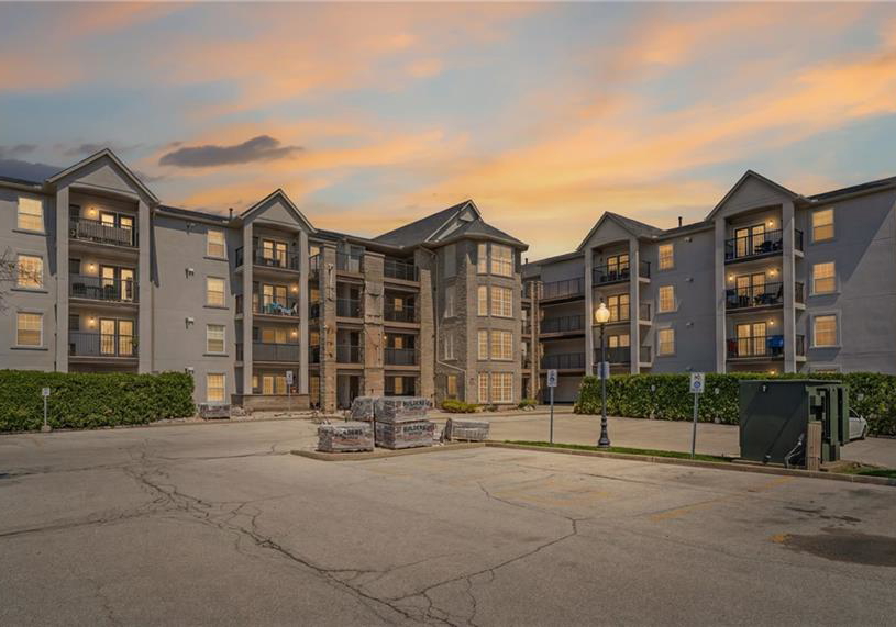 1421-walkers-line-burlington-ontario-40867096