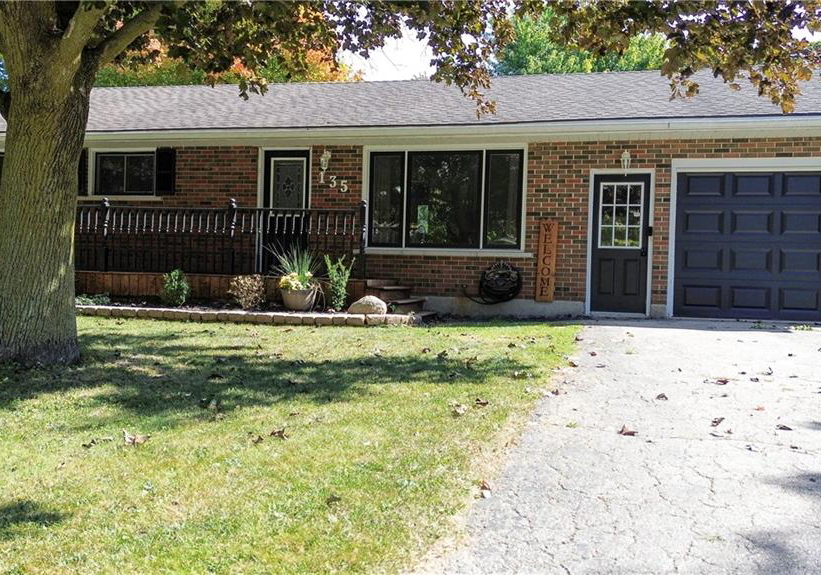 135-queen-street-s-atwood-ontario-40867127