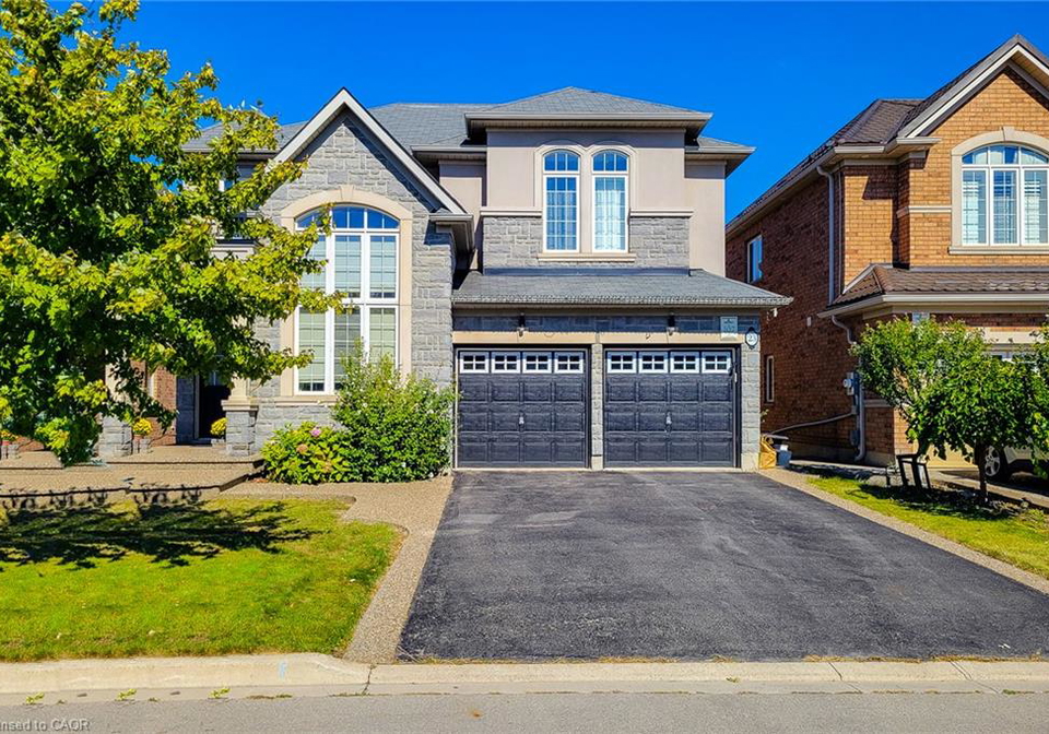 23-curran-road-ancaster-ontario-40867147