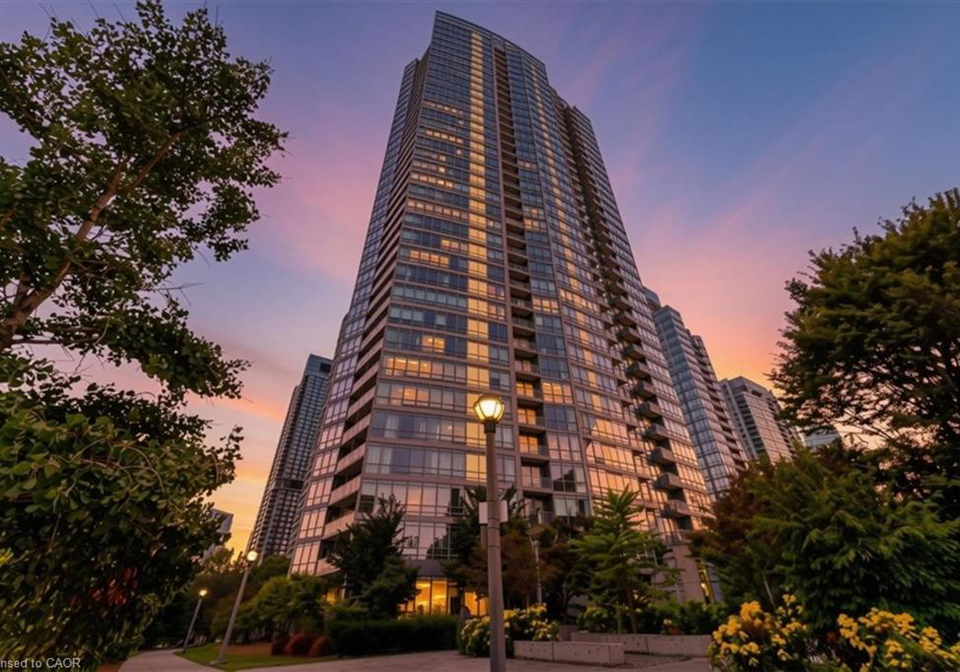 5-mariner-terrace-toronto-ontario-40867152