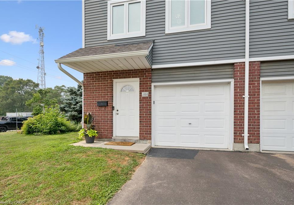 38-harris-avenue-brantford-ontario-40867207
