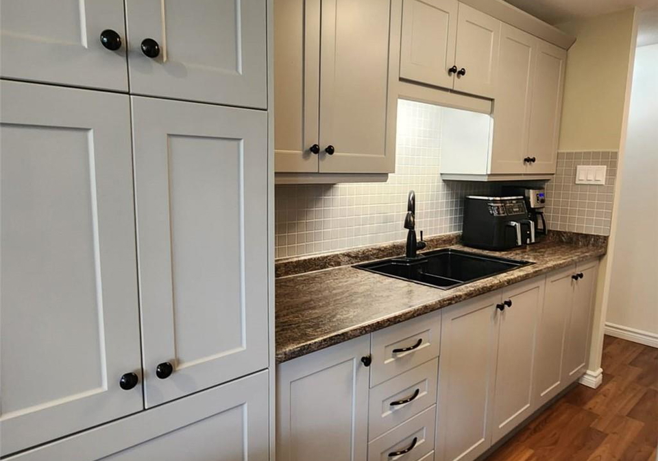 30-avalon-place-kitchener-ontario-40867212