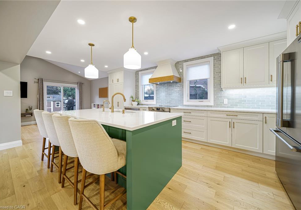 99-beechmanor-crescent-kitchener-ontario-40867233