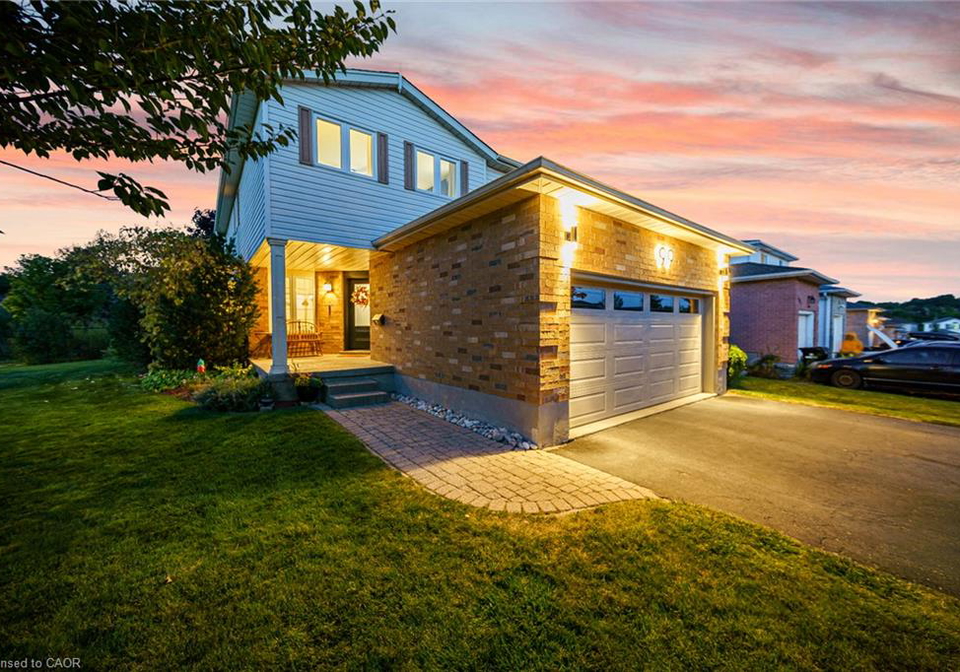 99-beechmanor-crescent-kitchener-ontario-40867233