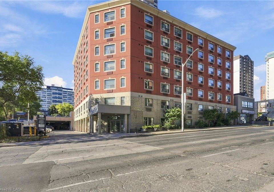 149-main-street-w-hamilton-ontario-40867242