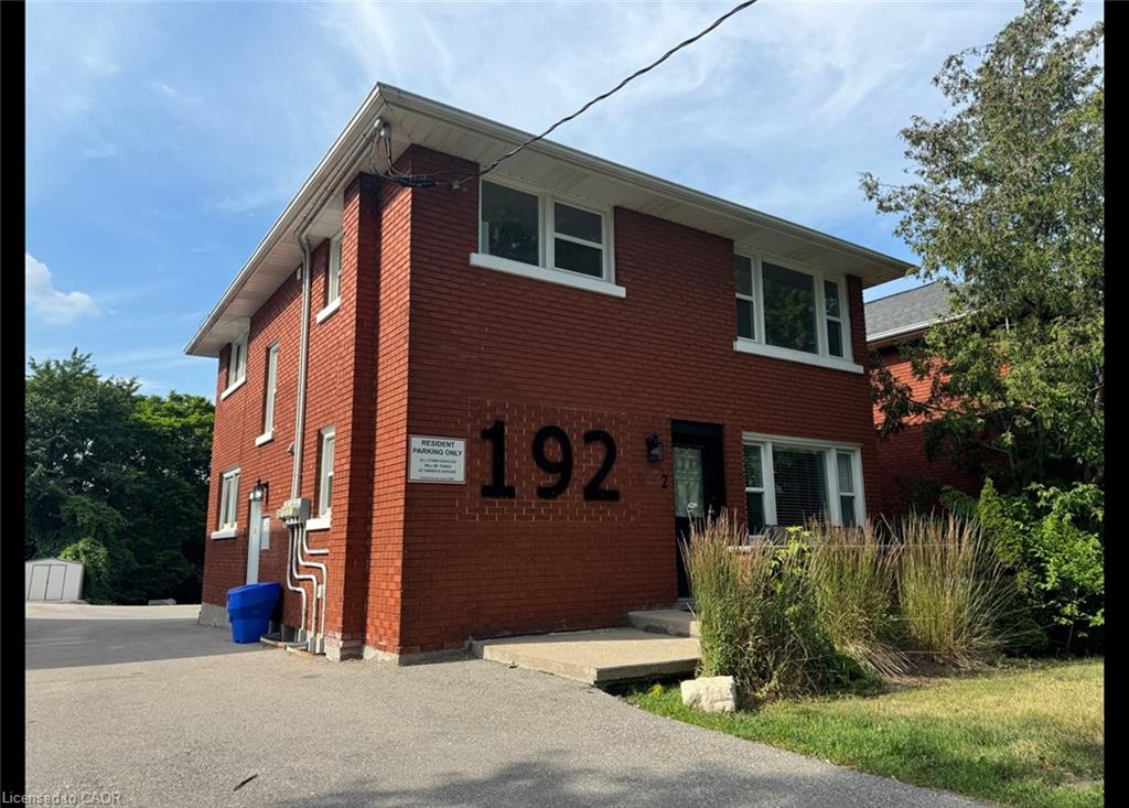 192-allen-street-e-waterloo-ontario-40867243