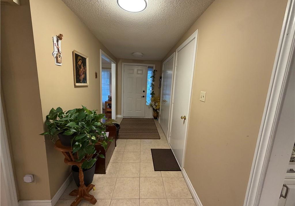 8-lowell-street-s-cambridge-ontario-40867278