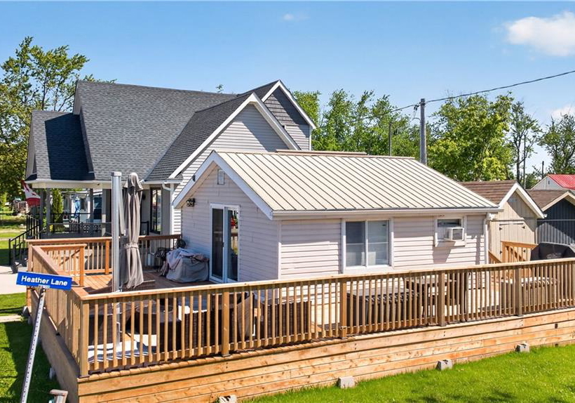 13-pike-lane-selkirk-ontario-40867285