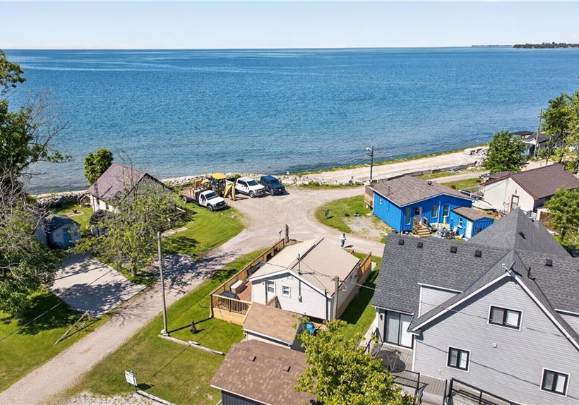 13-pike-lane-selkirk-ontario-40867285