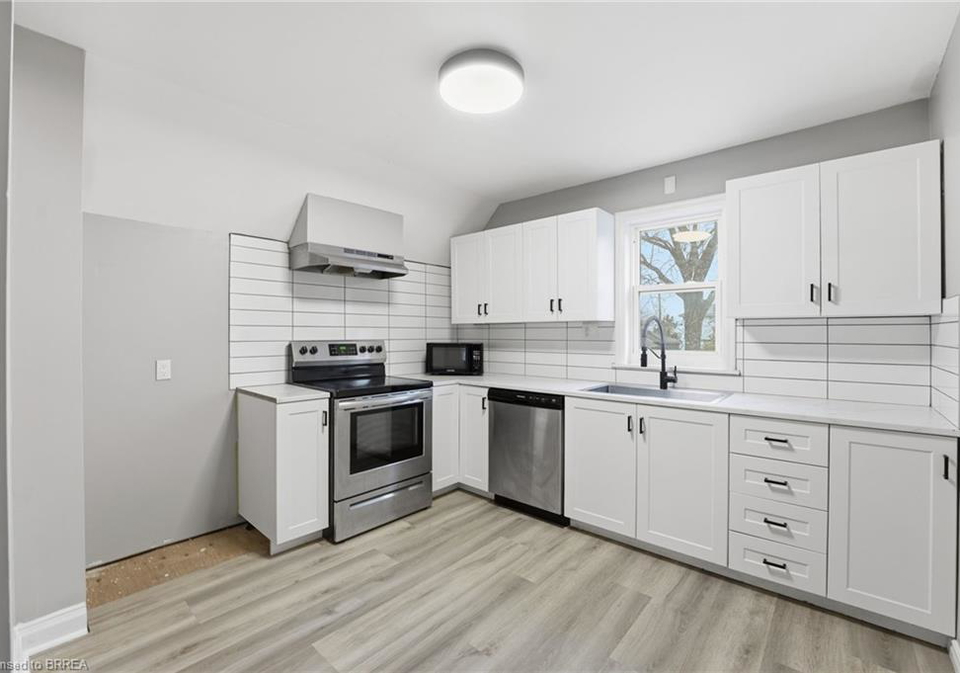 43-richardson-street-brantford-ontario-40867290