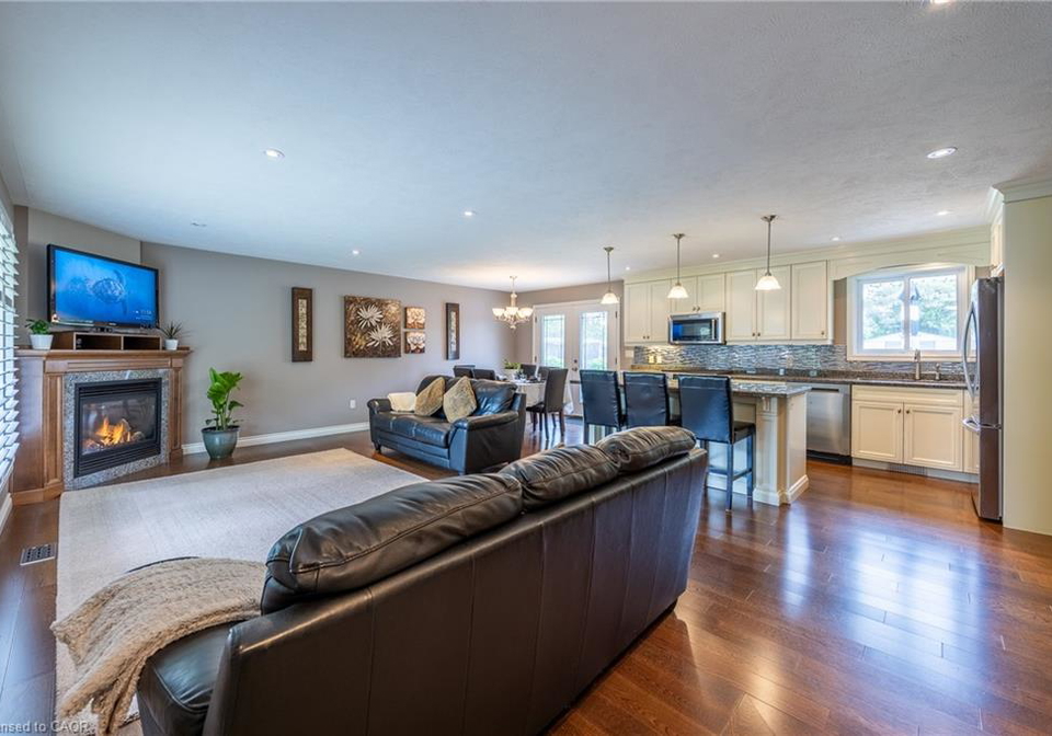43-berkley-crescent-simcoe-ontario-40867292
