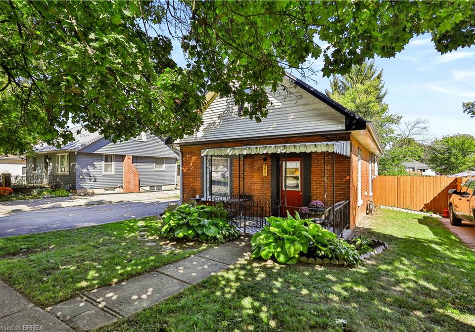 277-queen-street-n-simcoe-ontario-40867304