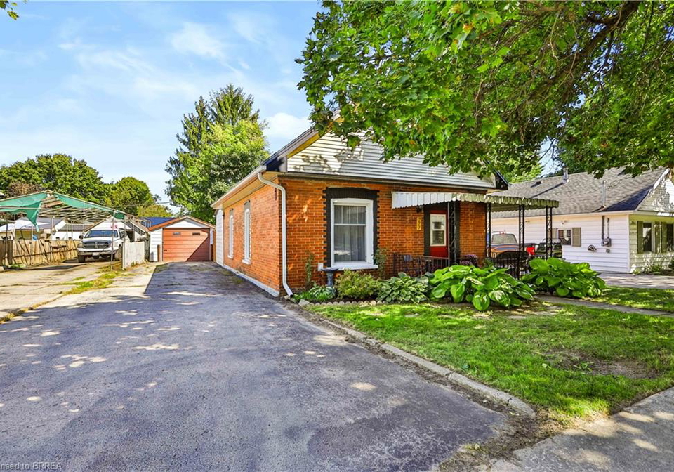 277-queen-street-n-simcoe-ontario-40867304