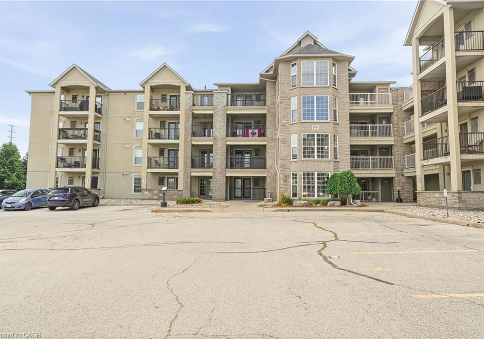 1451-walkers-line-burlington-ontario-40867306