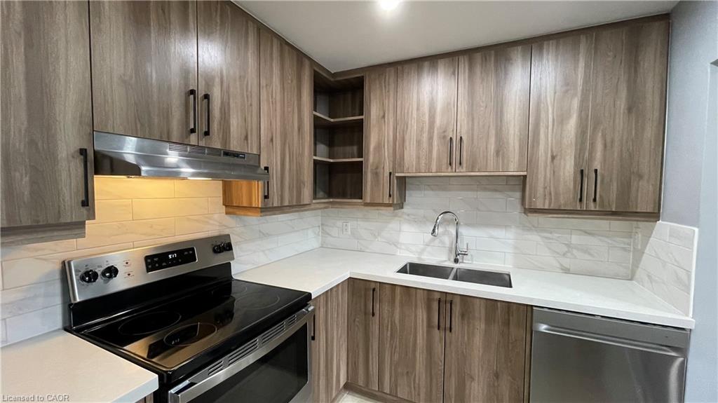 1797-main-street-w-hamilton-ontario-40867353