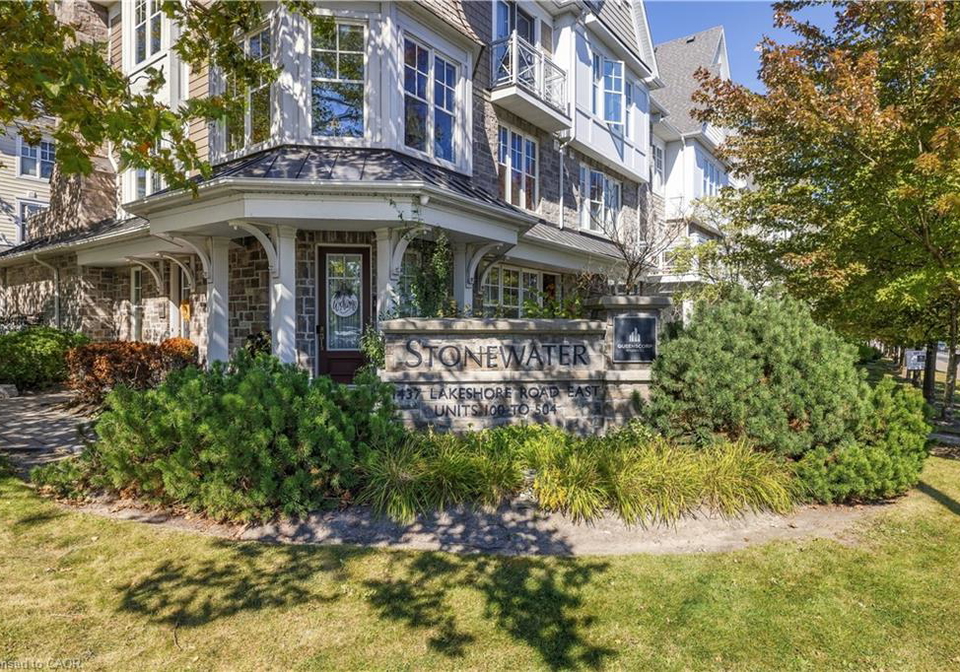 1437-lakeshore-road-e-mississauga-ontario-40867375