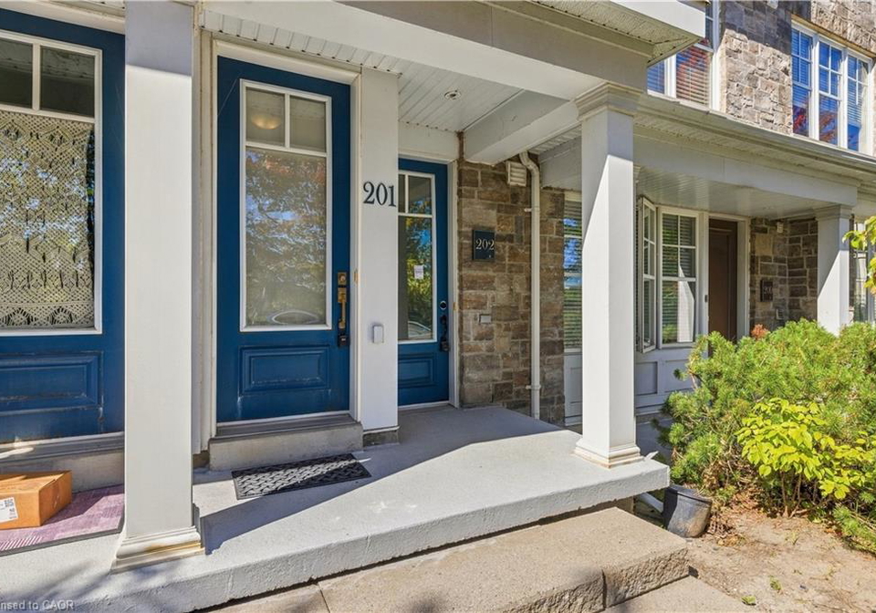 1437-lakeshore-road-e-mississauga-ontario-40867375