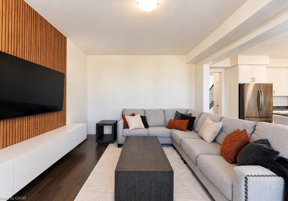 31-santos-drive-caledonia-ontario-40867401