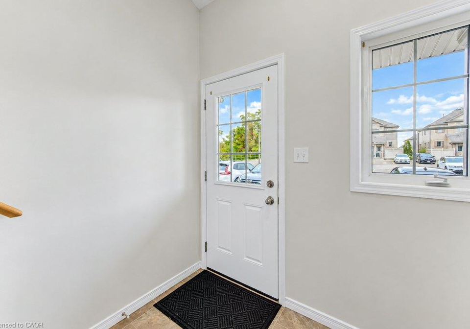 925-glasgow-street-kitchener-ontario-40867427