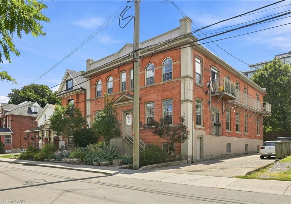 54-alanson-street-hamilton-ontario-40867473
