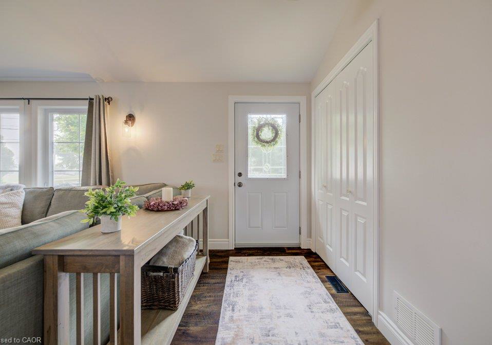 1077-queen-street-wroxeter-ontario-40867478