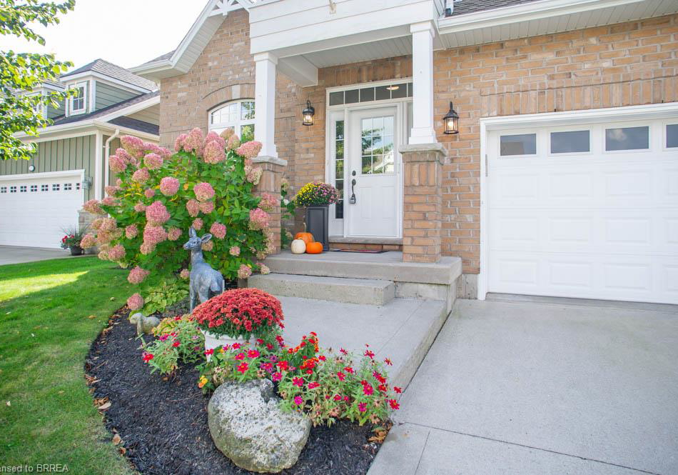 27-schooner-drive-port-dover-ontario-40867480