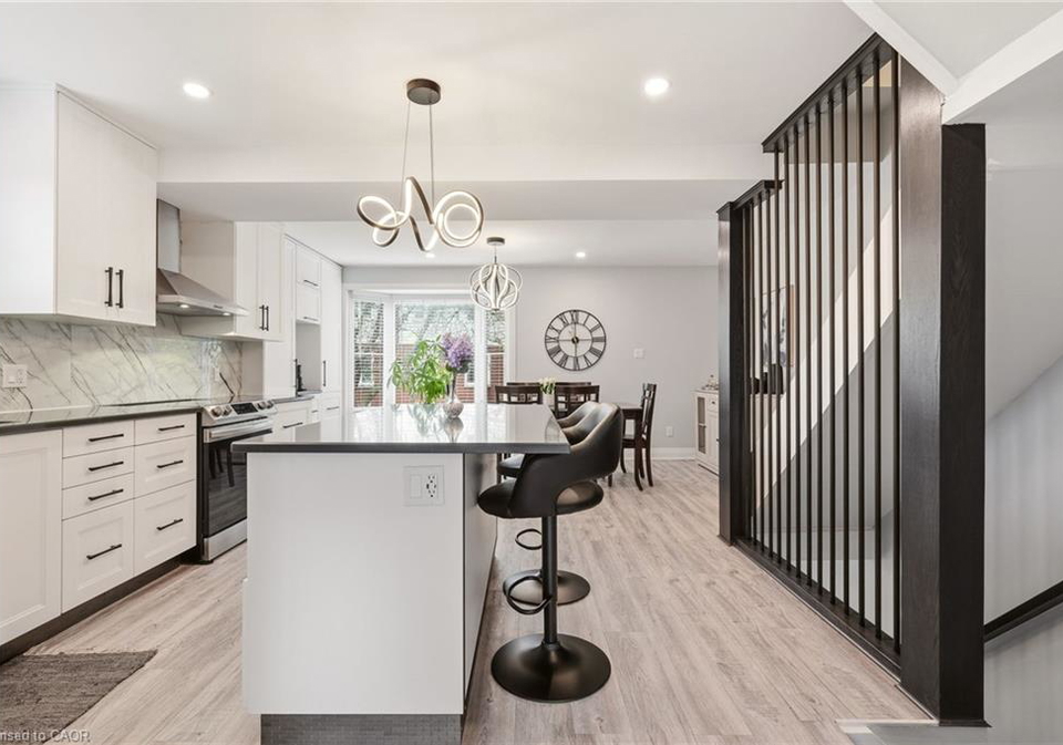 130-livingston-avenue-grimsby-ontario-40867493