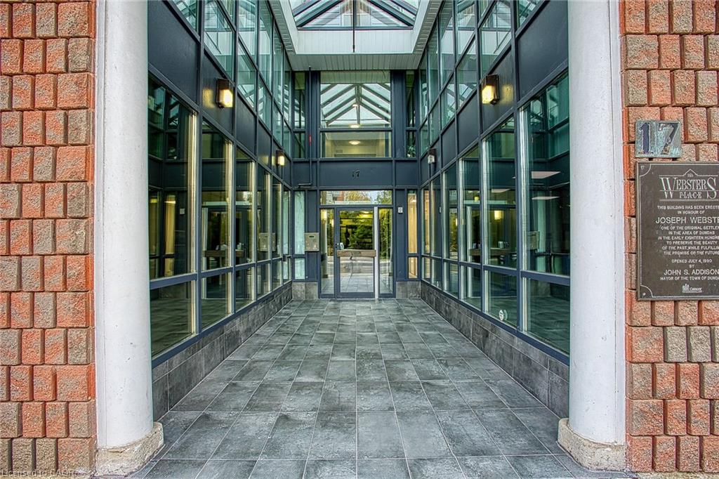 17-king-street-e-dundas-ontario-40867539