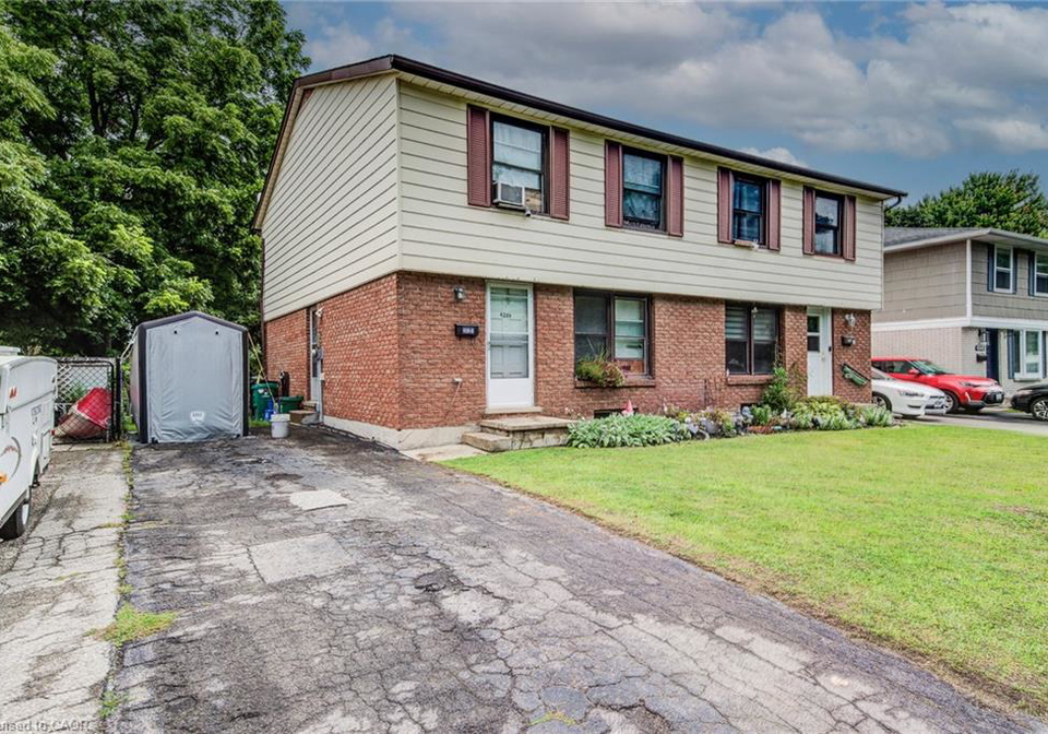 428b-dunvegan-drive-waterloo-ontario-40867541