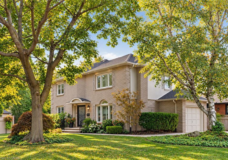 1259-nathaniel-crescent-burlington-ontario-40867546