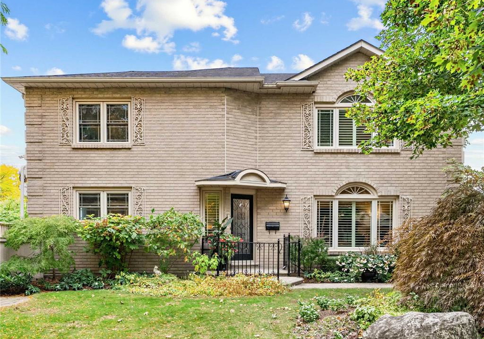 1259-nathaniel-crescent-burlington-ontario-40867546