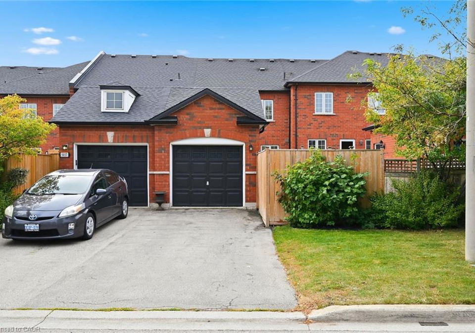 5035-corporate-drive-burlington-ontario-40867558
