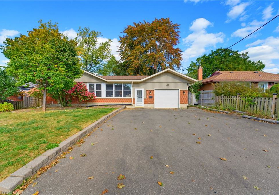 300-westmount-road-e-kitchener-ontario-40867580