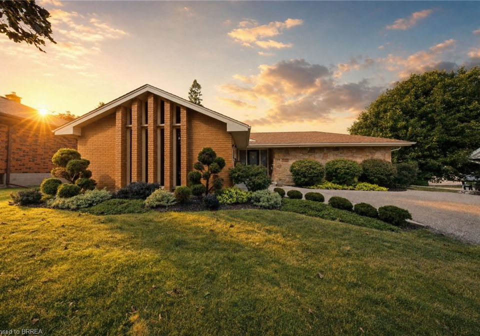 129-tranquility-street-brantford-ontario-40867611