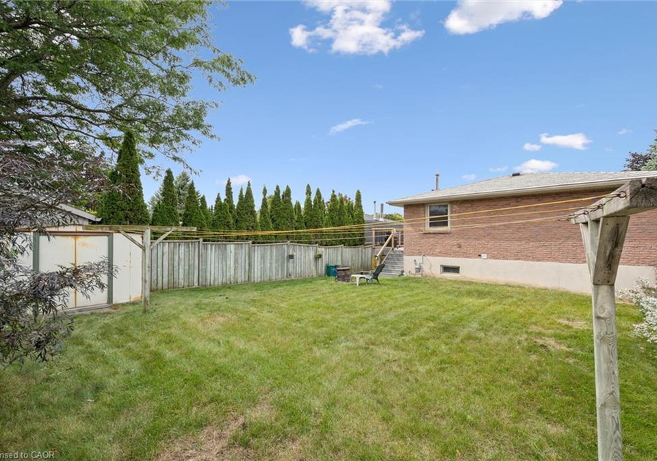 121-nathaniel-crescent-kitchener-ontario-40867624