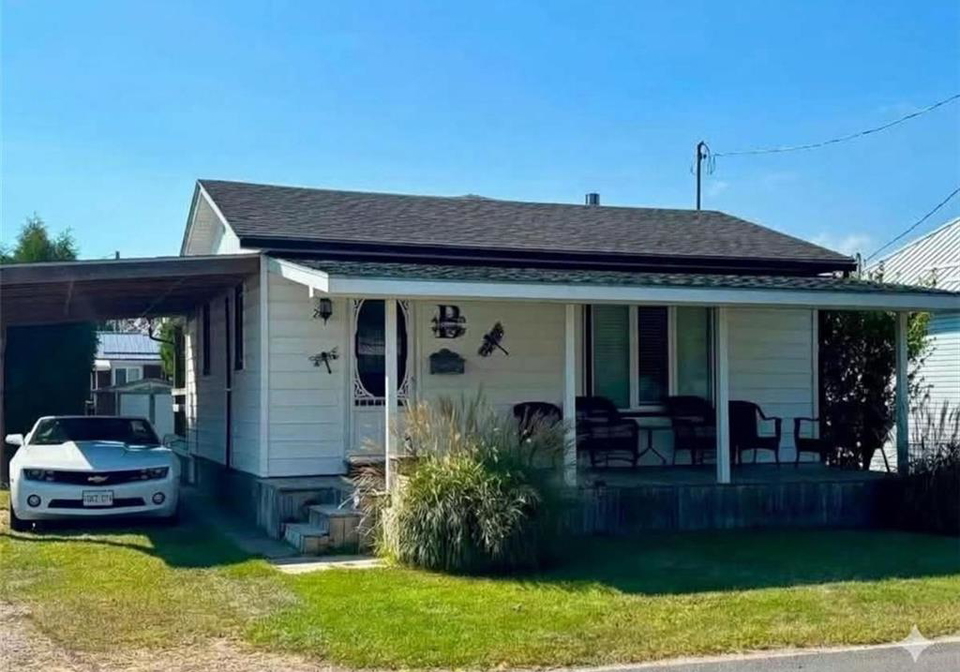 22-bass-lane-port-rowan-ontario-40867632