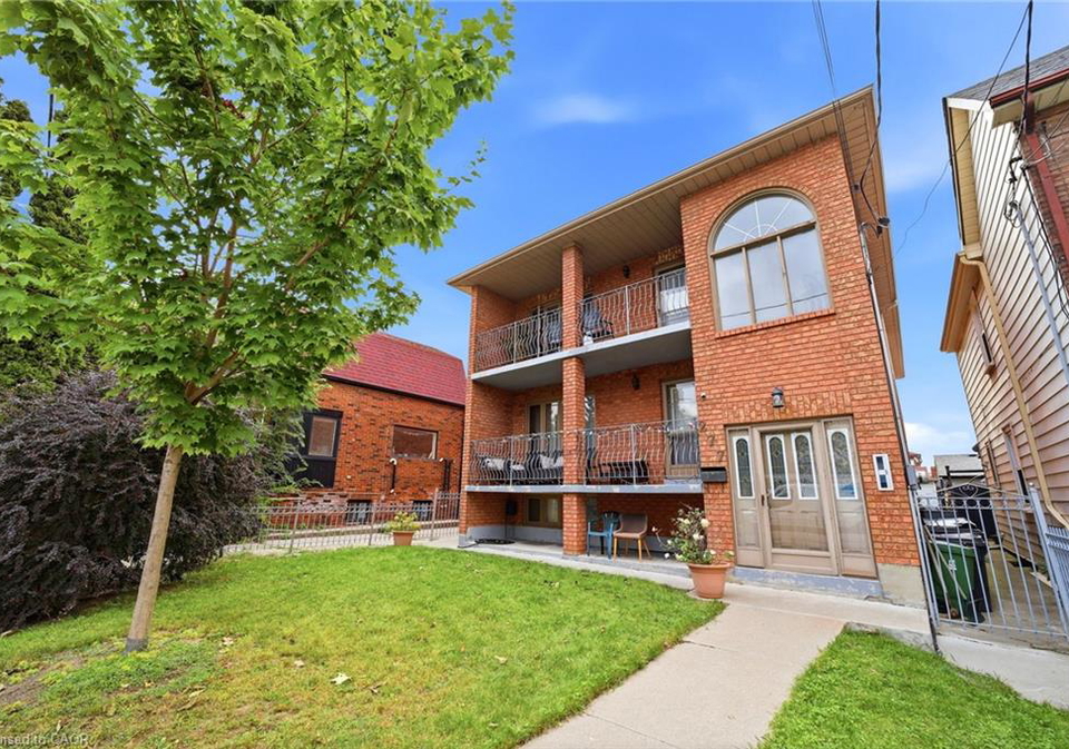 277-harvie-avenue-york-ontario-40867810