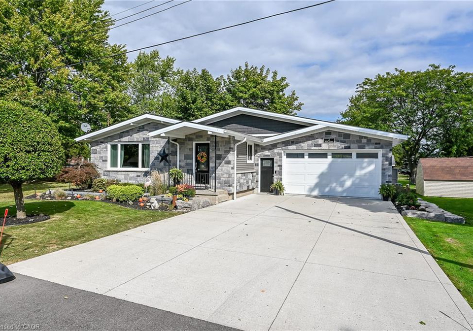 2-keen-street-jarvis-ontario-40867834