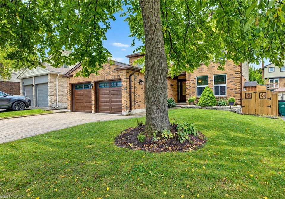 104-deerwood-crescent-kitchener-ontario-40867851