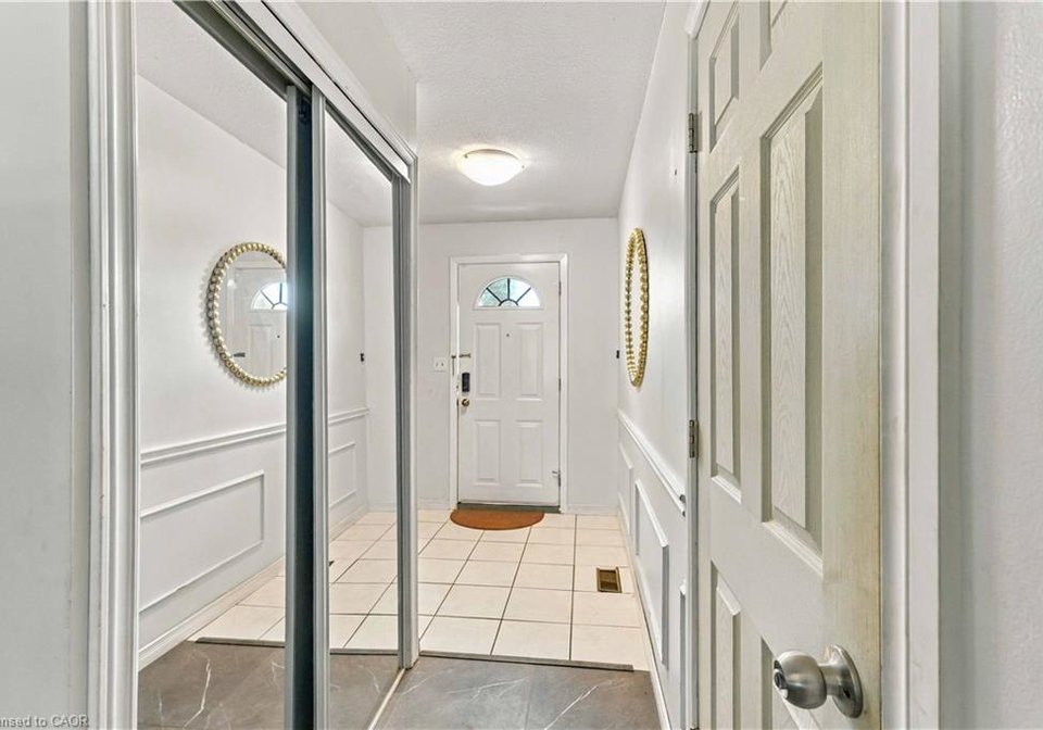899-stone-church-road-e-hamilton-ontario-40867853