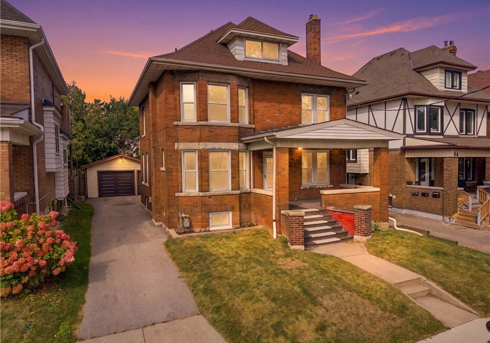 100-balsam-avenue-s-hamilton-ontario-40867873