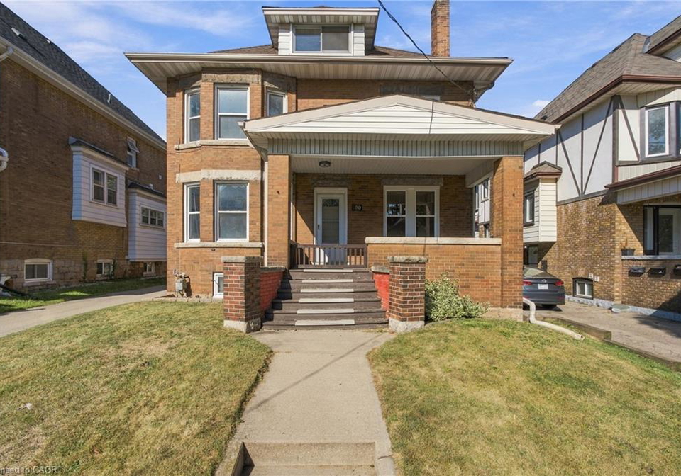 100-balsam-avenue-s-hamilton-ontario-40867873