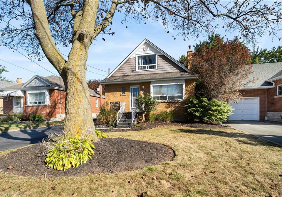 41-sharon-avenue-hamilton-ontario-40867874