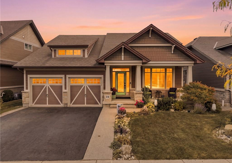 19-brookside-terrace-smithville-ontario-40867935